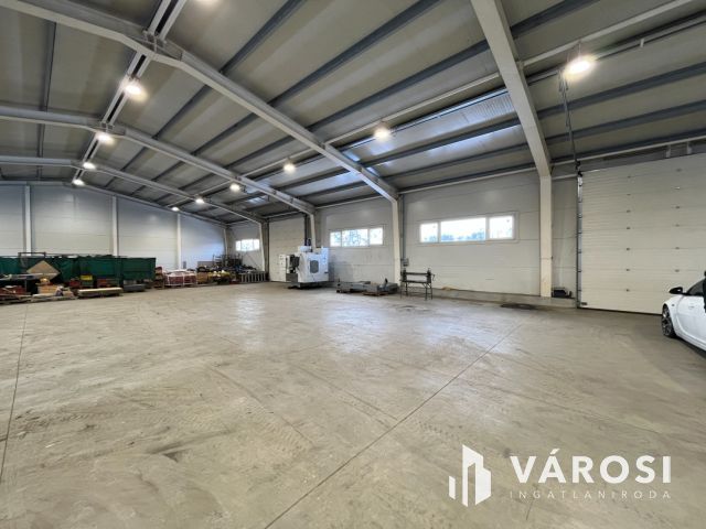 Hajdúböszörményi Új Ipari Csarnok Nagyon Jó Helyen