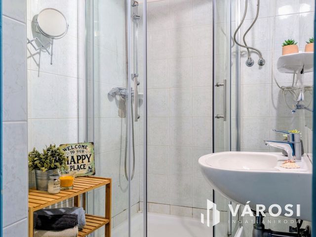 Vízparti apartman Zamárdi szabadstrandján!