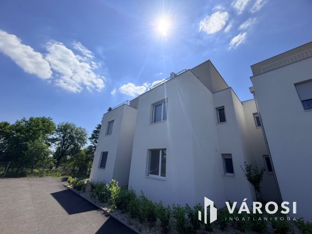 Élet a város felett - Panorámás penthouse Szombathelyen